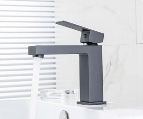 Hot Sale Modern Square Single Level Wash Basin Mixer Faucet Deck Mounted for Hotel Bathroom Ceramic Valve Core