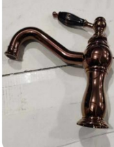 Hot Sale High Quality Brass Material Antique European Style Hot and Cold Faucet Household Kitchen Basin Faucet Wholesale