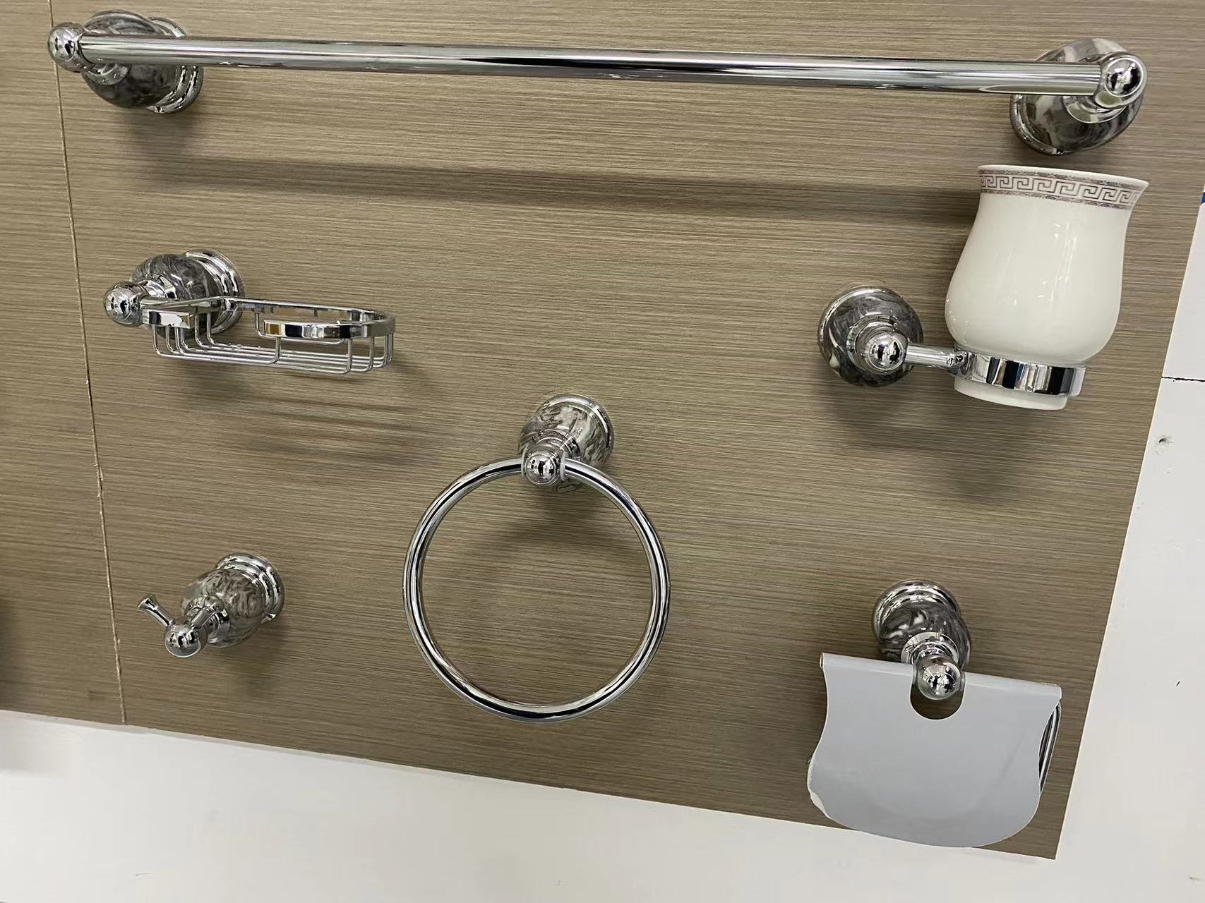 Bathroom Fittings Sanitary Ware Bathroom Accessories Bath Set Towel Holder Luxury Bathroom Corner Accessories Set 006