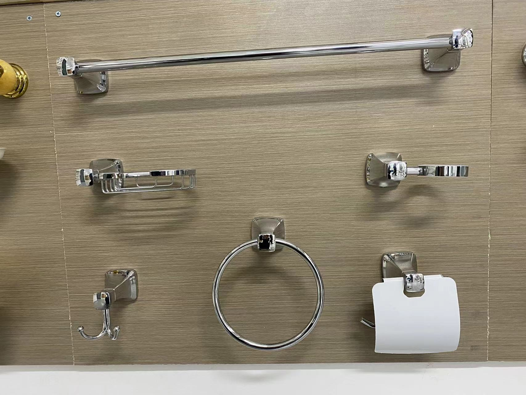 Bathroom Fittings Sanitary Ware Bathroom Accessories Bath Set Towel Holder Luxury Bathroom Corner Accessories Set 008