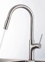 SUS304 Commercial Kitchen Faucet Deck Mounted Single Hole Pull-Down Sprayer Lead-Free Architectural Grade Ceramic Valve 24